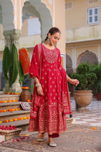 Women Ethnic Motifs Printed Beads and Stones Kurta with Trouser & Dupatta
