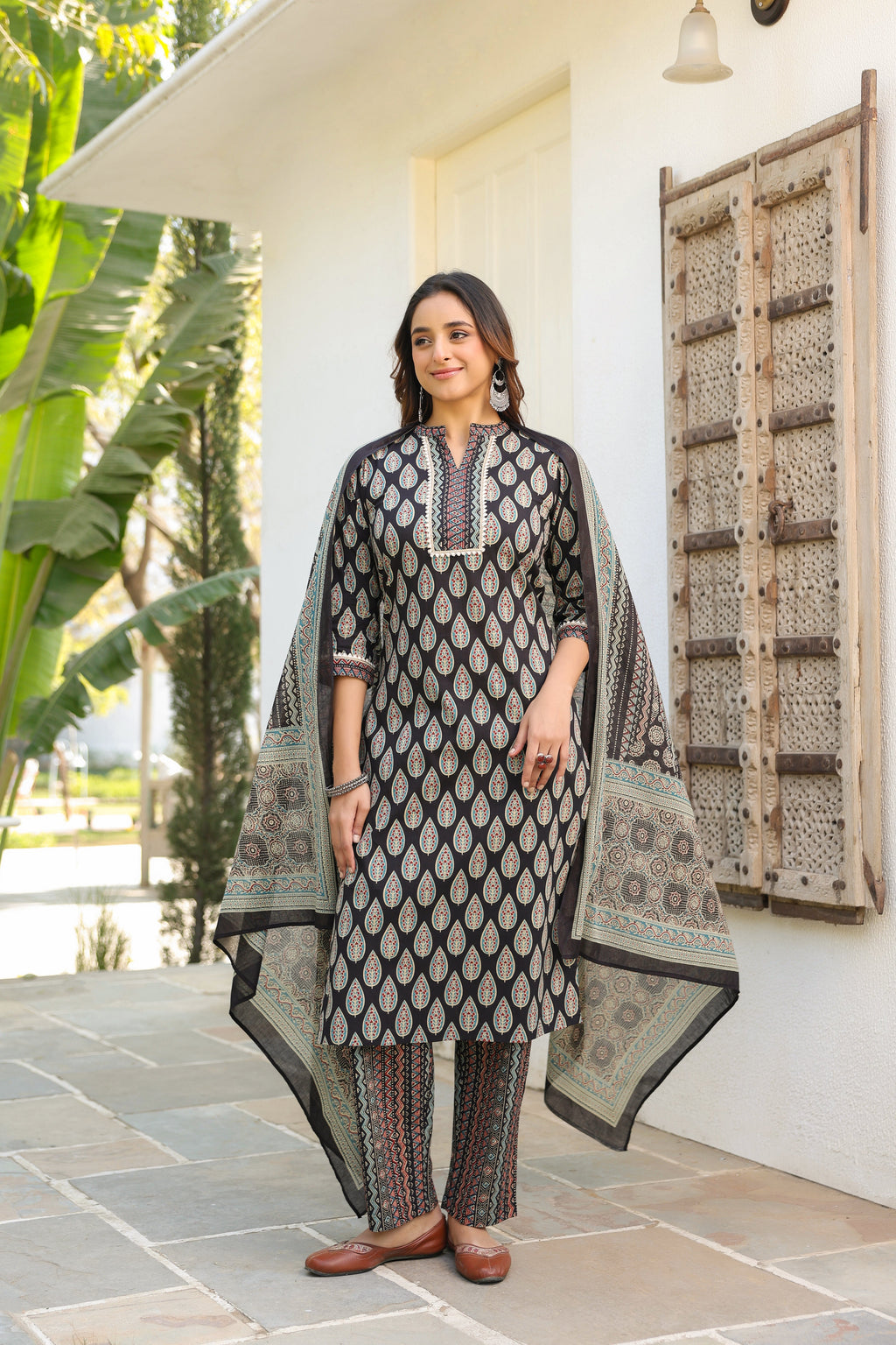 Women Ethnic Motifs Printed Regular Pure Cotton Kurta with Trousers & With Dupatta
