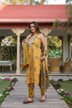 Women Ethnic Motifs Printed Regular Beads and Stones Pure Cotton Kurta with Trousers & With Dupatta