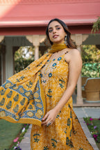 Women Ethnic Motifs Printed Regular Beads and Stones Pure Cotton Kurta with Trousers & With Dupatta
