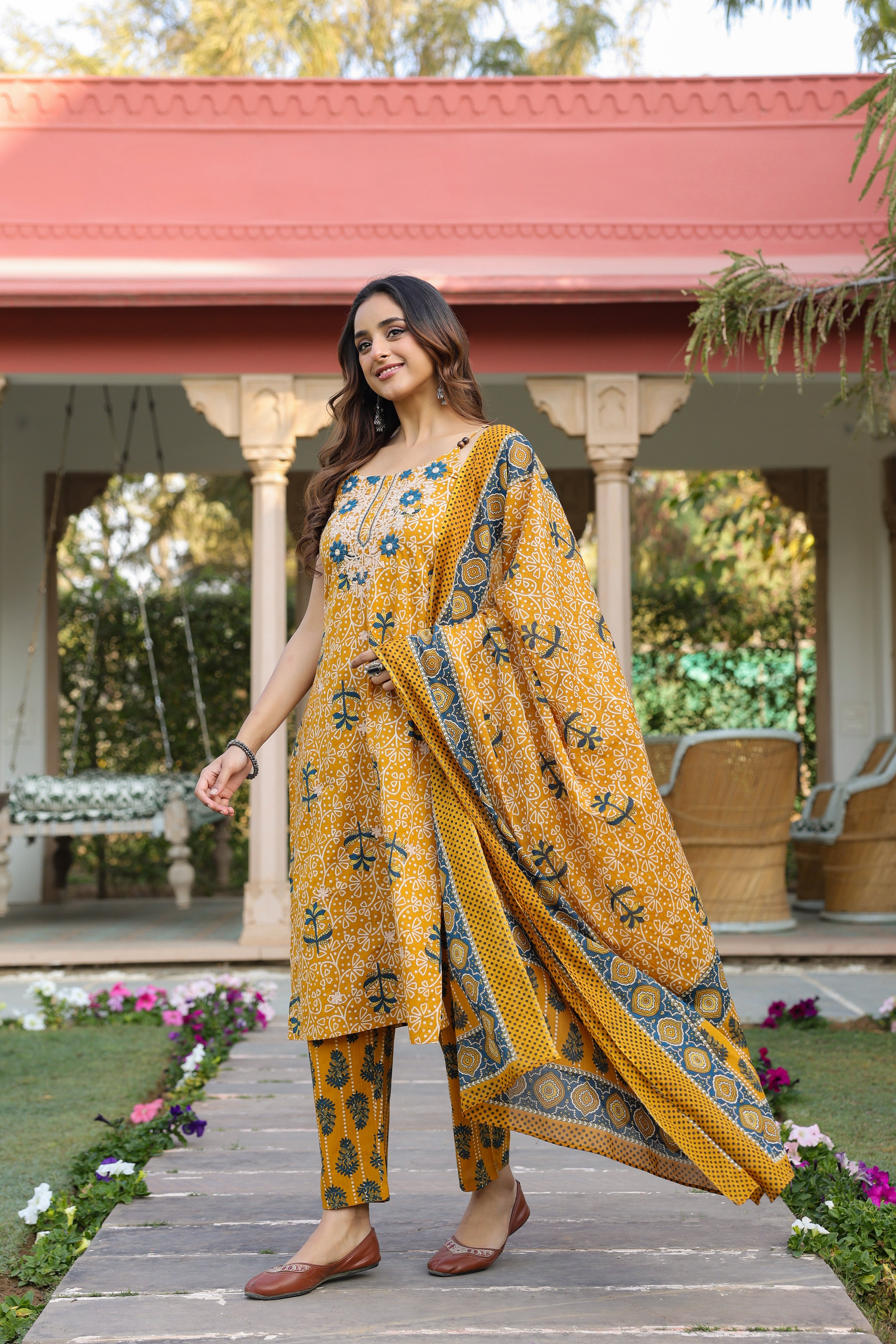 Women Ethnic Motifs Printed Regular Beads and Stones Pure Cotton Kurta with Trousers & With Dupatta