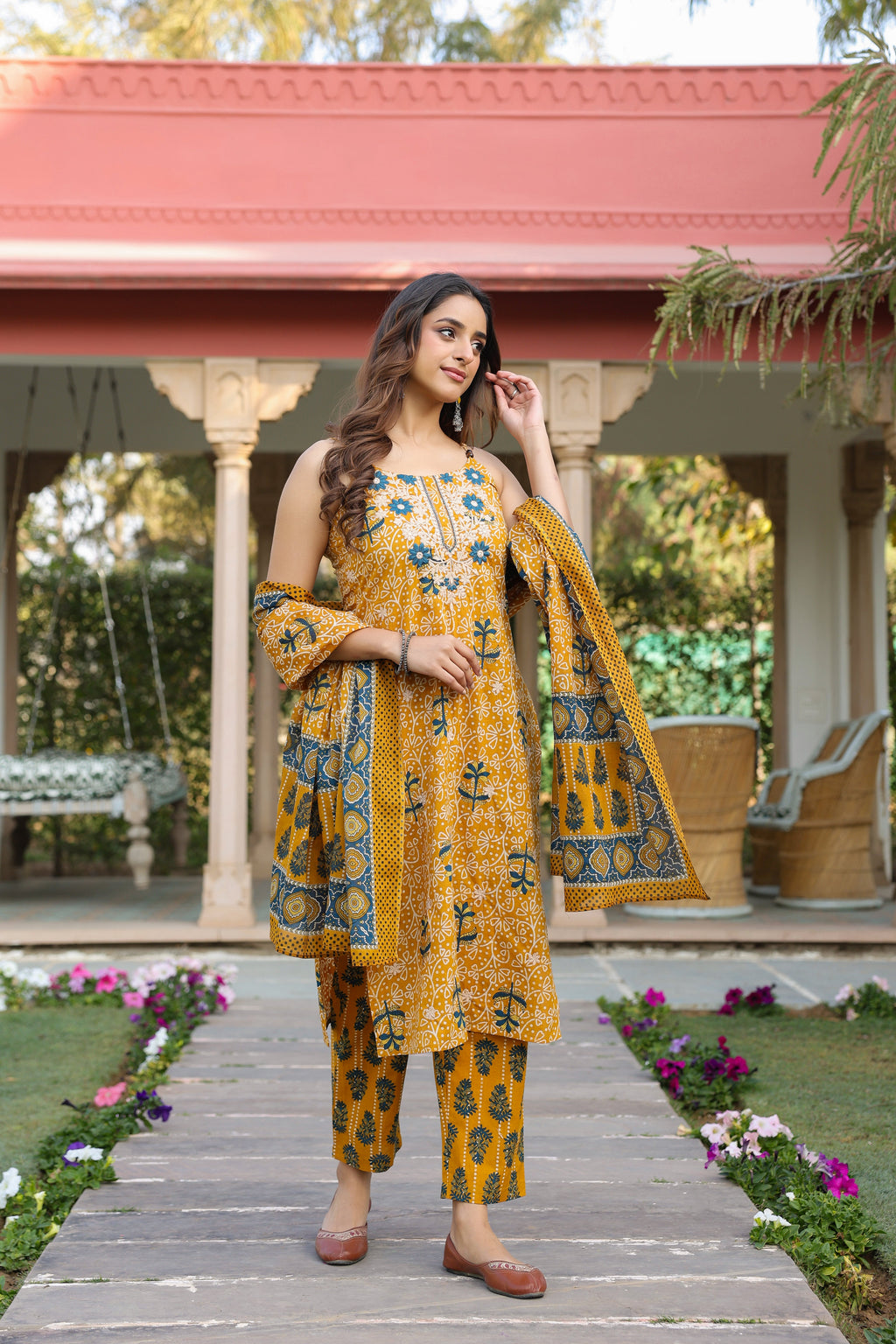 Women Ethnic Motifs Printed Regular Beads and Stones Pure Cotton Kurta with Trousers & With Dupatta