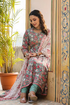 Women Red & Green Floral Printed Cotton Anarkali Kurta Set