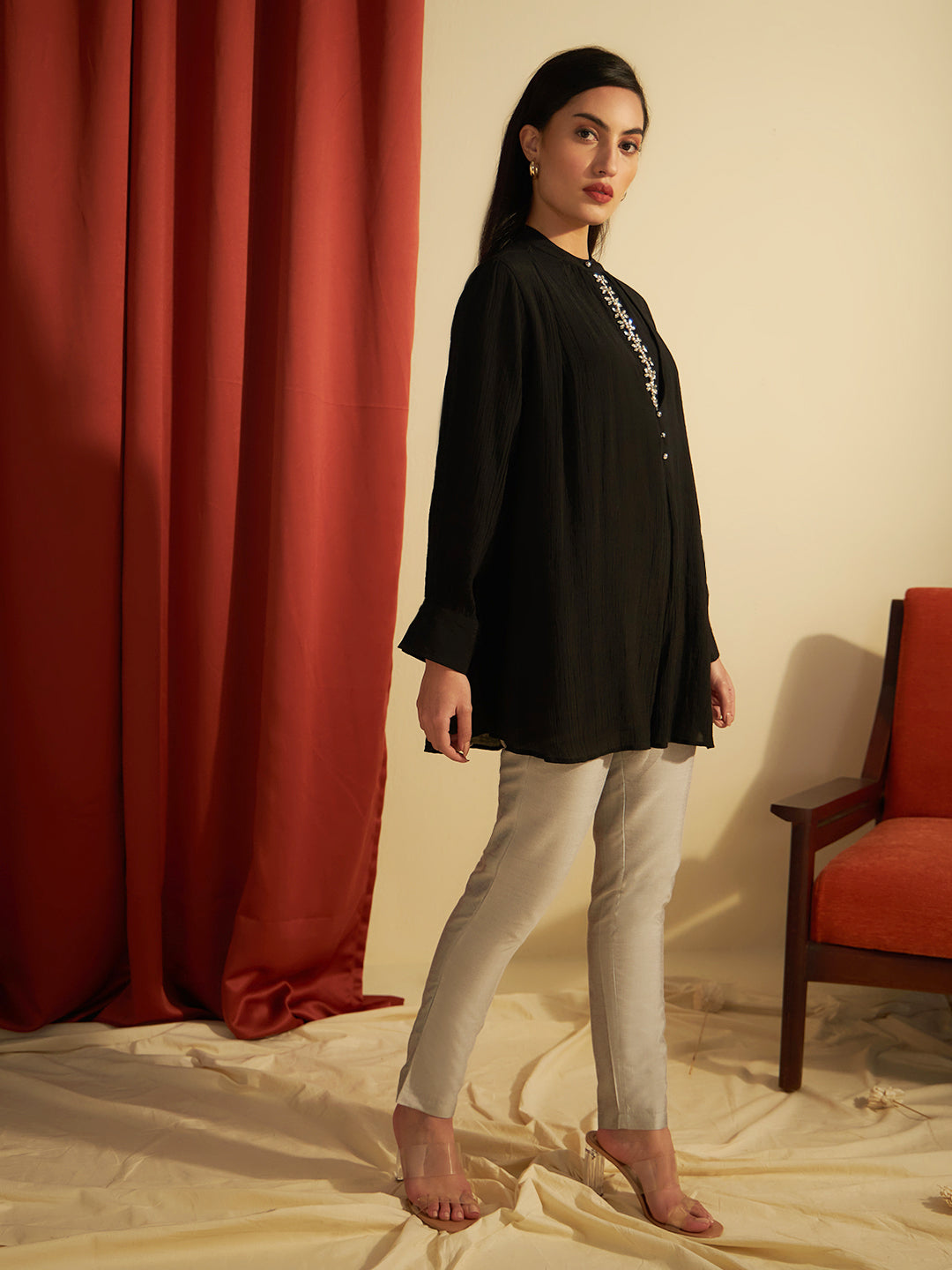 BLACK SCALE SHIRT