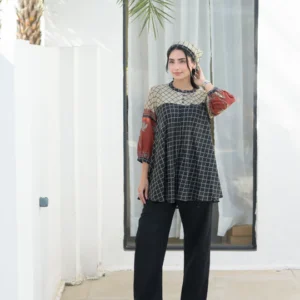 Black & Rust Jaal Print Peplum Top with Lotus Sleeves