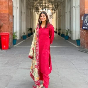 Aahana Kumra Shubh Red Kalamkari Dupatta Suit Set