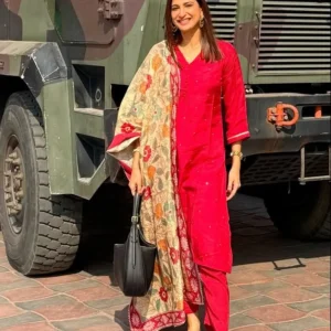Aahana Kumra Shubh Red Kalamkari Dupatta Suit Set